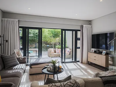 3 Bedroom Townhouse For Sale in Hout Bay - img