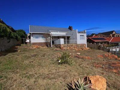3 Bedroom House For Sale in Germiston - f1Ww.webp