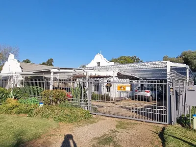 14 Bedroom House For Sale in Pretoria - bYeH.webp