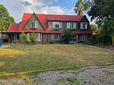 5 Bedroom House To Rent in Randburg - qlFO.webp