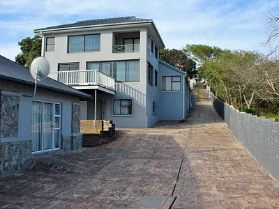 3 Bedroom House For Sale in Port Alfred - img