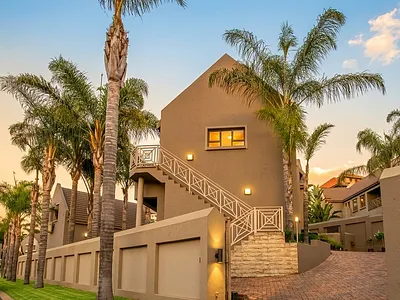 3 Bedroom Townhouse For Sale in Bedfordview - img