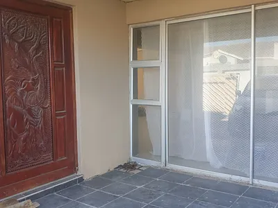3 Bedroom House To Rent in East London - t5kk.webp