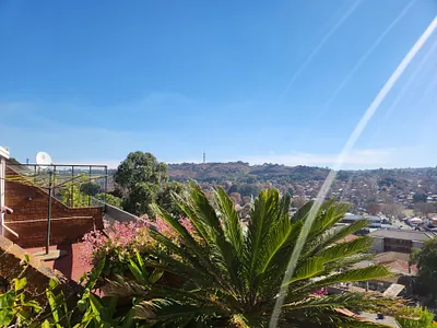 2 Bedroom Apartment For Sale in Johannesburg - img