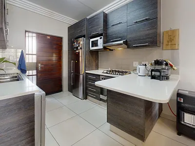 3 Bedroom Townhouse For Sale in Boksburg - TNmu.webp