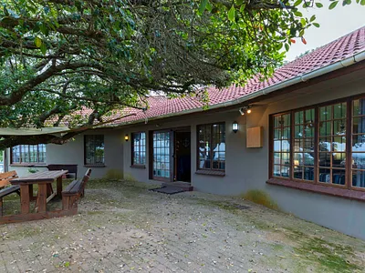 5 Bedroom House For Sale in Port Alfred - N9xJ.webp