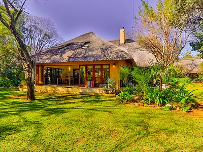4 Bedroom House To Rent in Hartbeespoort - rbdA.webp
