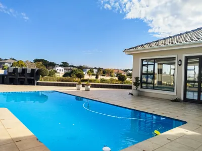 2 Bedroom Apartment For Sale in Midrand - TRn0.webp