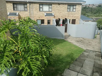 2 Bedroom Townhouse For Sale in East London - XCAU.webp