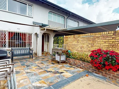 3 Bedroom Townhouse For Sale in Boksburg - jso7.webp
