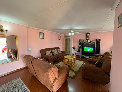 4 Bedroom House For Sale in Boksburg - bULy.webp