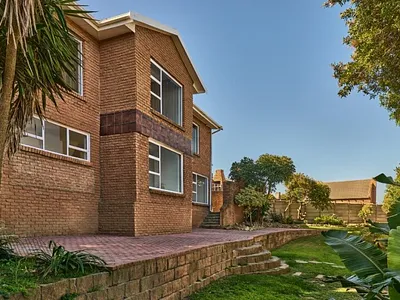 5 Bedroom House For Sale in Mossel Bay - img