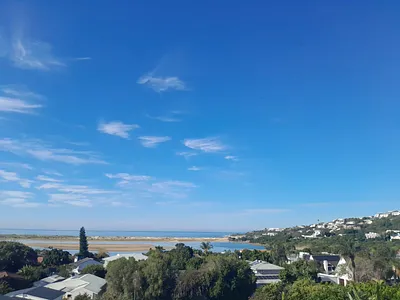 4 Bedroom House For Sale in Plettenberg Bay - FLDt.webp