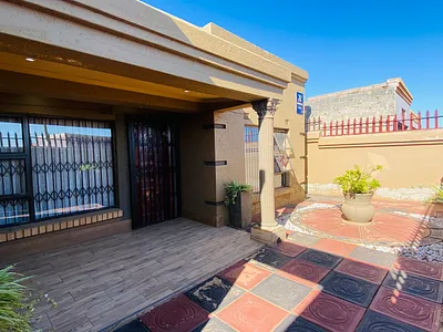 3 Bedroom House For Sale in Brakpan - QZiy.webp
