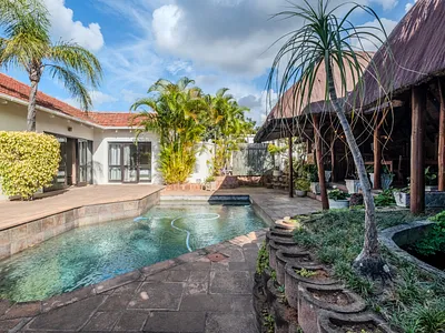 4 Bedroom House For Sale in Durban North - aPdT.webp
