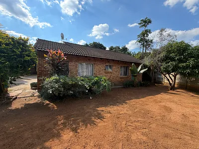 3 Bedroom House For Sale in Louis Trichardt - oqK5.webp