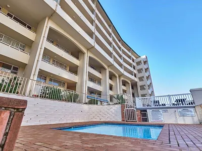 3 Bedroom Apartment For Sale in Amanzimtoti - XX3a.webp