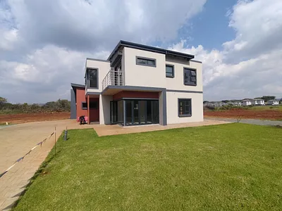 3 Bedroom House For Sale in Akasia - l4Nw.webp