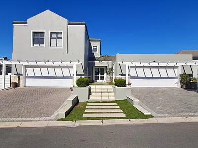 4 Bedroom House To Rent in Durbanville - Mn51.webp