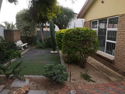 4 Bedroom House For Sale in Despatch - 4g1x.webp