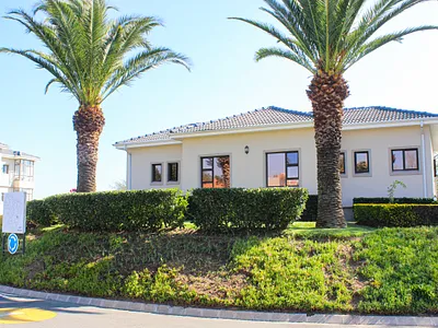 2 Bedroom Apartment For Sale in Midrand - 9eR0.webp
