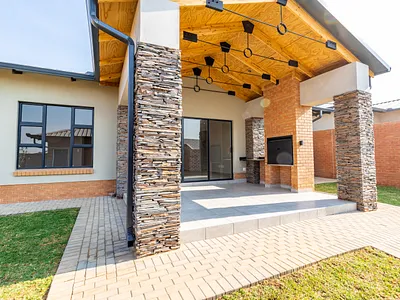 3 Bedroom Townhouse For Sale in Pretoria - Kh6g.webp