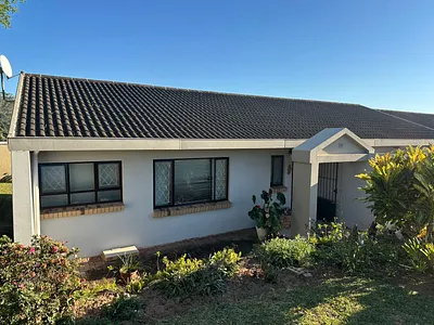2 Bedroom Townhouse For Sale in Margate - hBv3.webp