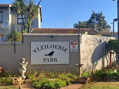 2 Bedroom Apartment For Sale in Benoni - JZXS.webp
