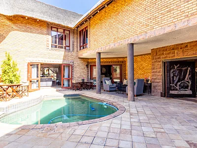 5 Bedroom House To Rent in Pretoria - Nyd0.webp