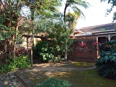 3 Bedroom House For Sale in Margate - img