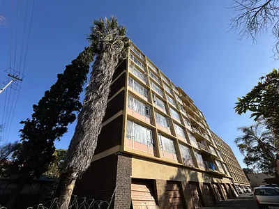 1.5 Bedroom Apartment For Sale in Pretoria - XCxh.webp