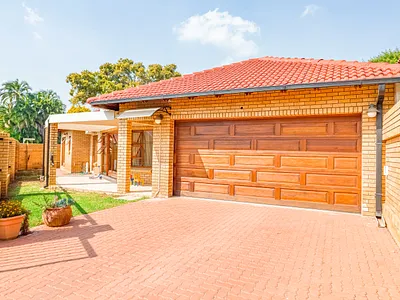 3 Bedroom House For Sale in Pretoria - wlPV.webp