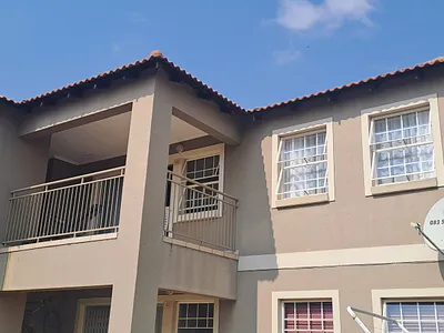 2 Bedroom Apartment For Sale in Benoni - eXvl.webp