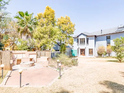 5 Bedroom House For Sale in Pretoria - UrF2.webp