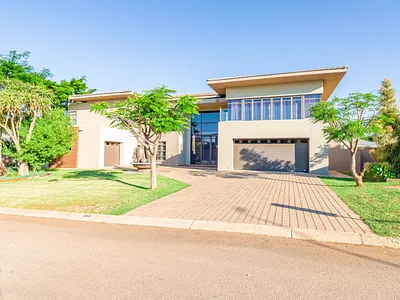 5 Bedroom House For Sale in Pretoria - img