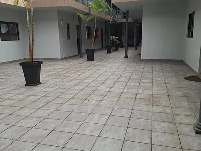 2 Bedroom Apartment For Sale in Margate - r8r8.webp