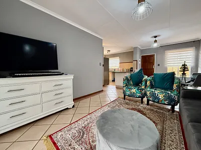 2 Bedroom Townhouse For Sale in Pretoria - eIk5.webp