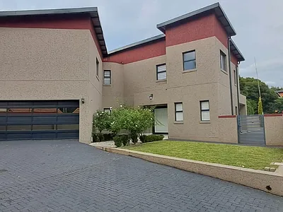 4 Bedroom House For Sale in Pretoria - 8iug.webp