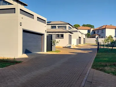 3 Bedroom House For Sale in Pretoria - img