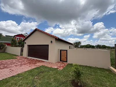 4 Bedroom House To Rent in Pretoria - img