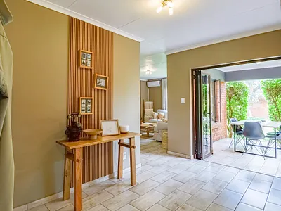 3 Bedroom Townhouse For Sale in Pretoria - img