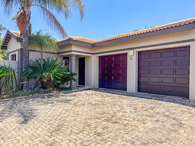 2 Bedroom Townhouse To Rent in Pretoria - pLBW.webp