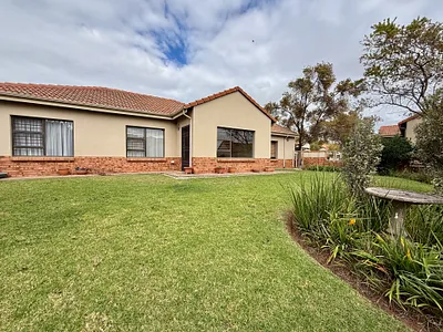3 Bedroom Townhouse For Sale in Pretoria - qv7u.webp