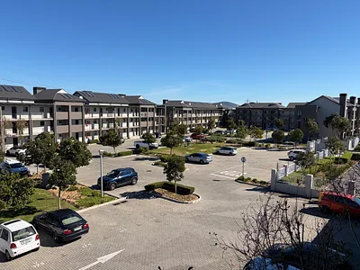 2 Bedroom Apartment For Sale in Kraaifontein - ZRXJ.webp