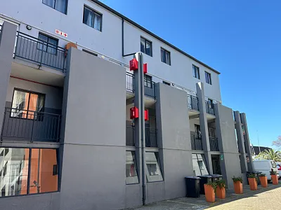 2 Bedroom Apartment For Sale in Bellville - pI4g.webp