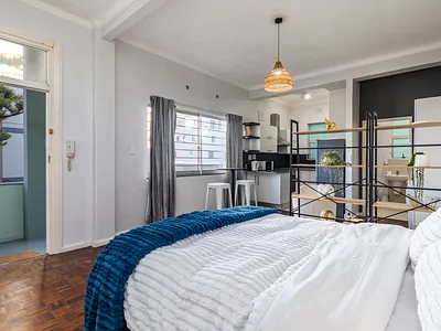 1 Bedroom Apartment To Rent in Cape Town - img