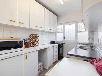 2 Bedroom Apartment To Rent in Cape Town - GIDo.webp