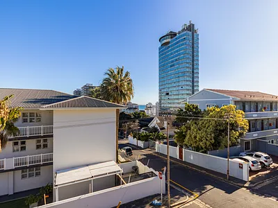 2 Bedroom Apartment To Rent in Cape Town - IHPZ.webp