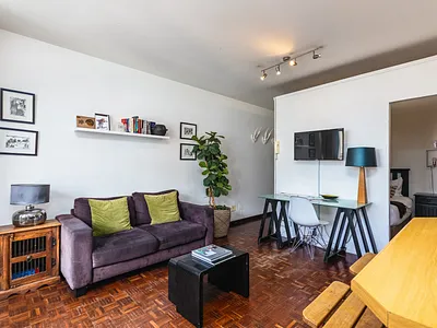 1 Bedroom Apartment To Rent in Cape Town - GI5y.webp