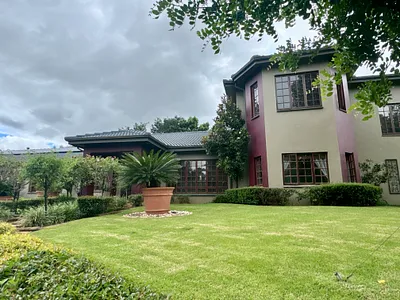 5 Bedroom House For Sale in Middelburg - img